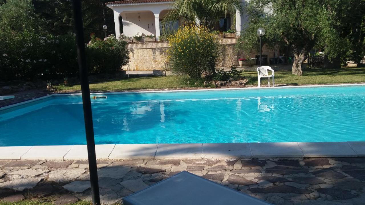 La Ginestra Panzió Trani Kültér fotó